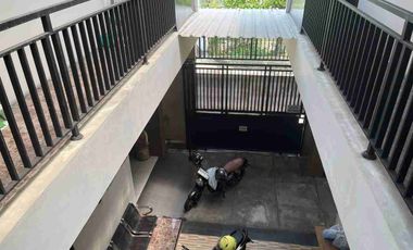 Kos Manahan tengah kota 31 kamar dekat sekolah favorit Negeri dan swasta Solo