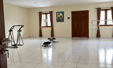 Rumah cantik ramai penduduk siap huni di jalan Walang jakarta utara