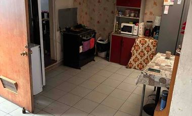 Vende Casa de 3 dormitorios, 1 baño, 1 estacionamiento en 129m2/92m2 construcción.