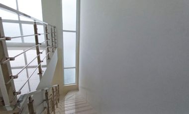 Disewakan Rumah 2 LANTAI CITRA GARDEN SIDOARJO