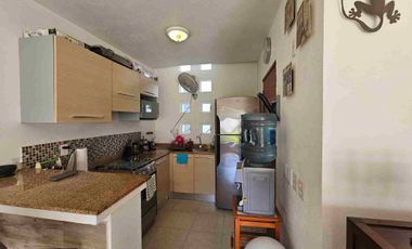 Amplia y cómoda villa en residencial vindeza