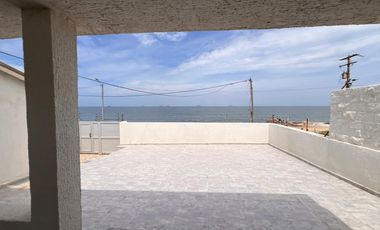 Casa en Venta Frente al Mar en Sabanilla – Puerto Colombia