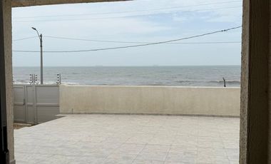 Casa en Venta Frente al Mar en Sabanilla – Puerto Colombia