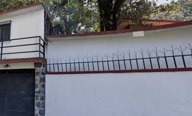 Casa en excelentes condiciones en remate bancario