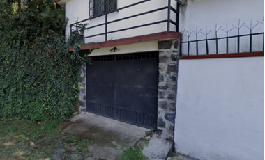 Casa en excelentes condiciones en remate bancario