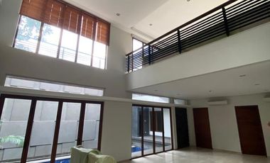 5 Bedroom Very Modern House in Pondok Indah