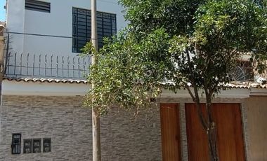Departamento en Alquiler 111 m² 4to piso– Las Mercedes, Centro de Ica