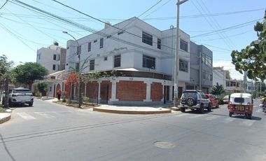 Departamento en Alquiler 111 m² 4to piso– Las Mercedes, Centro de Ica