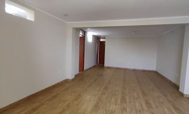 Departamento en Alquiler 111 m² 4to piso– Las Mercedes, Centro de Ica