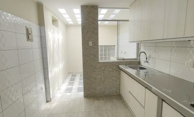 Departamento en Alquiler 111 m² 4to piso– Las Mercedes, Centro de Ica