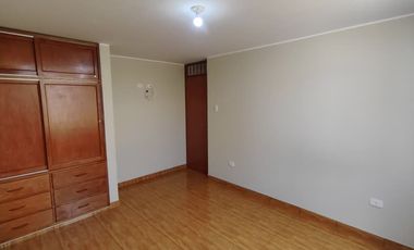 Departamento en Alquiler 111 m² 4to piso– Las Mercedes, Centro de Ica