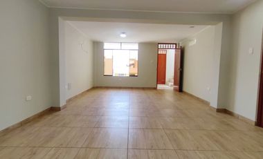 Departamento en Alquiler 111 m² 4to piso– Las Mercedes, Centro de Ica