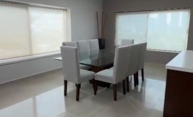 DEPARTAMENTO EN RENTA (Penthouse) Valle Oriente