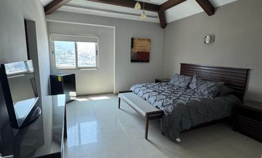 DEPARTAMENTO EN RENTA (Penthouse) Valle Oriente