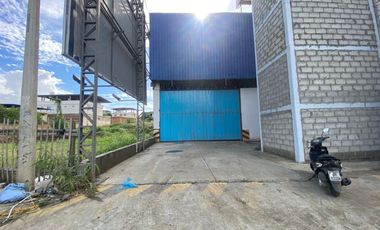 Venta de Edificio en Via Manta Montecristi