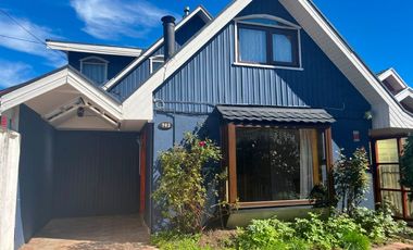 SE ARRIENDA CASA CON FINES COMERCIALES EN RAMON MUNITA PUERTO MONTT