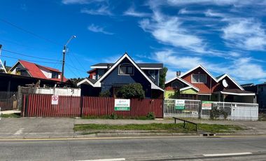 SE ARRIENDA CASA CON FINES COMERCIALES EN RAMON MUNITA PUERTO MONTT
