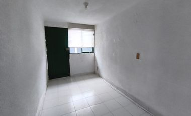 RENTA LINDA CASA EN STA CRUZ DEL MONTE !!!