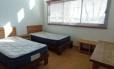 CASA EN RENTA AMUEBLADA EN MILENIO III DENTRO DE CONDOMINIO