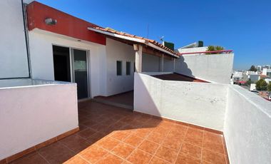 CASA EN RENTA AMUEBLADA EN MILENIO III DENTRO DE CONDOMINIO