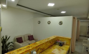 Venta de Casa Comercial en Manta