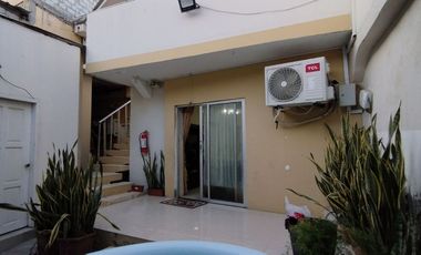 Venta de Casa Comercial en Manta