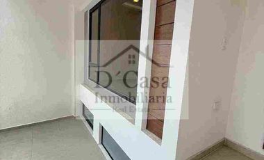 CASA DE VENTA EN CUENCA EN MEDIO EJIDO CON ÁREA VERDE