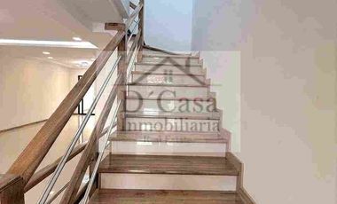 CASA DE VENTA EN CUENCA EN MEDIO EJIDO CON ÁREA VERDE