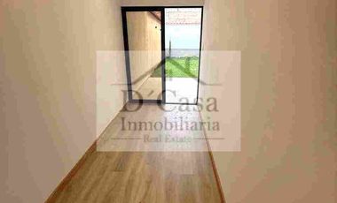 CASA DE VENTA EN CUENCA EN MEDIO EJIDO CON ÁREA VERDE