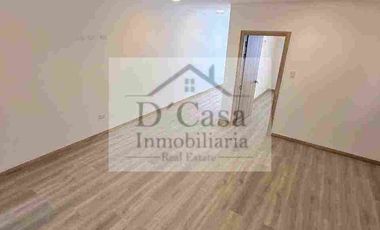 CASA DE VENTA EN CUENCA EN MEDIO EJIDO CON ÁREA VERDE