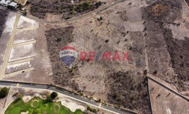 Venta de Terreno en Montecristi Zona Golf Club