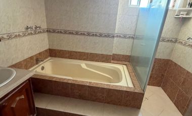 VENDO CASA EN CONJUNTO CAÑAVERAL DE LA RIVIERA EN FLORIDABLANCA