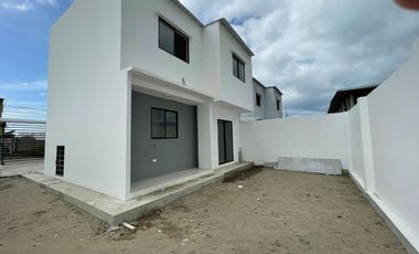 Venta de Casa En Manta Zona Norte De Manabí