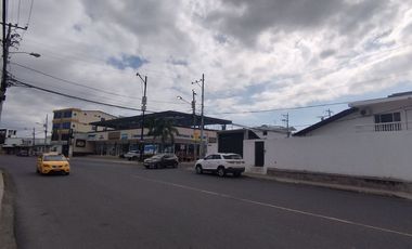Renta de Local Comercial en Manta