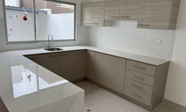 Renta de Casa en Manta Zona Norte