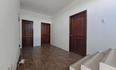 Venta de Casa en Urbanizacion Manta Azul Zona Sur