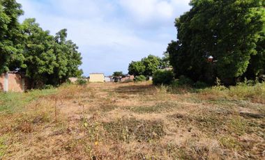 Venta de Terreno Comercial en Puerto Lopez