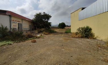 Venta de Terreno Comercial en Puerto Lopez