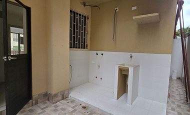 Se Vende ¡Oportunidad Costabrisa Vía a la Costa! Departamento PB con Patio 2 Dormitorios $105.000