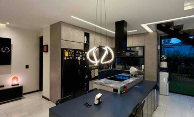 Casa de lujo en Venta Tumbaco 🏡