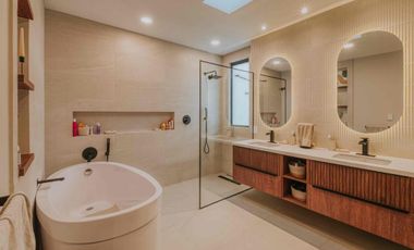 Casa de lujo en venta Puembo Arrayanes