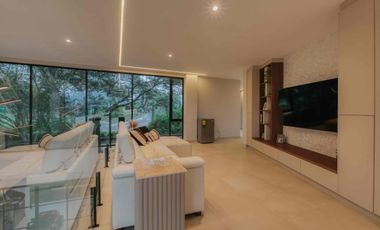 Casa de lujo en venta Puembo Arrayanes