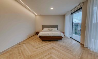 Casa de lujo en venta Puembo Arrayanes