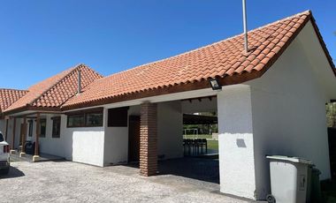 Vendo Linda Parcela con casa en Condominio
