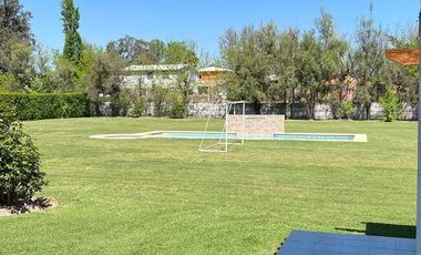 Vendo Linda Parcela con casa en Condominio