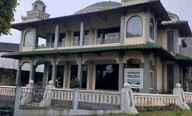 Dijual Eks Restoran Simpang Raya Cipanas