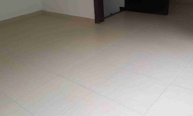 VENDO ĹOCAL COMERCIAL O APARTAMENTO