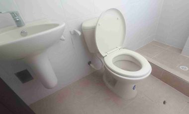 VENDO ĹOCAL COMERCIAL O APARTAMENTO