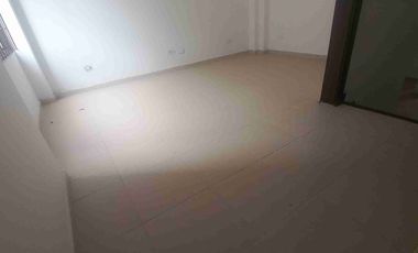VENDO ĹOCAL COMERCIAL O APARTAMENTO