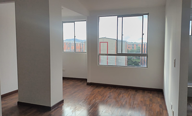 🏢✨  Remodelado con estudio – Conjunto Verónica, Ciudad Verde